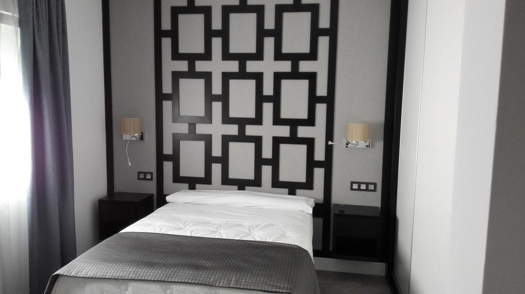 Apartamentos Las Palmeras Palma del Río Room photo